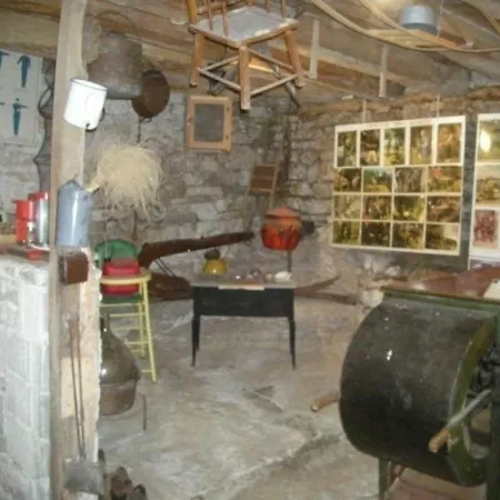 بيت للعطل House Mas De Balut